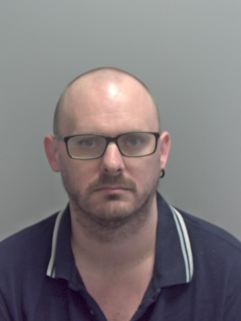 Lowestoft man jailed for breach of sexual harm prevention order